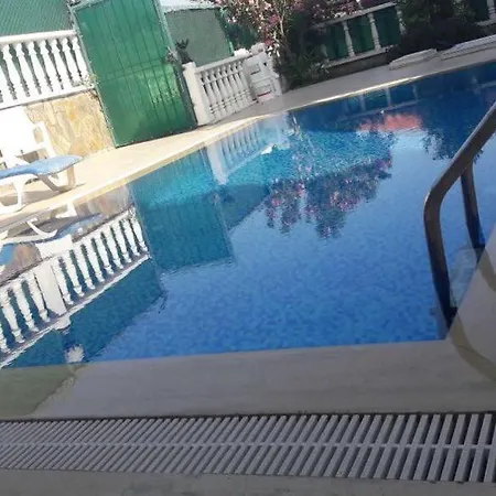 Zehra Private Pool & Garden Villa Alanya